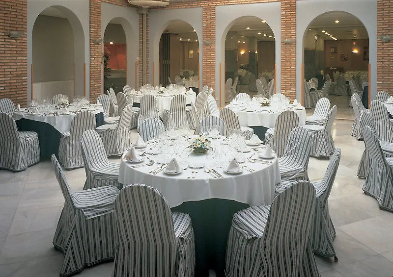 Nh Collection Amistad Córdoba 4*,