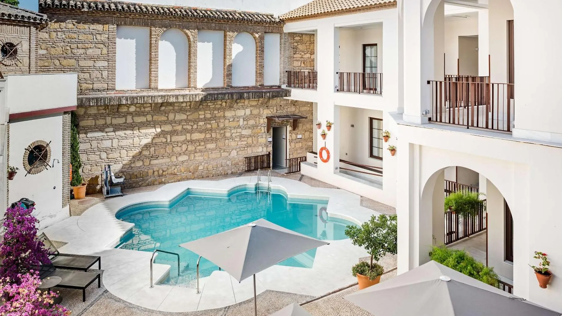 Nh Collection Amistad Cordoba Hotel